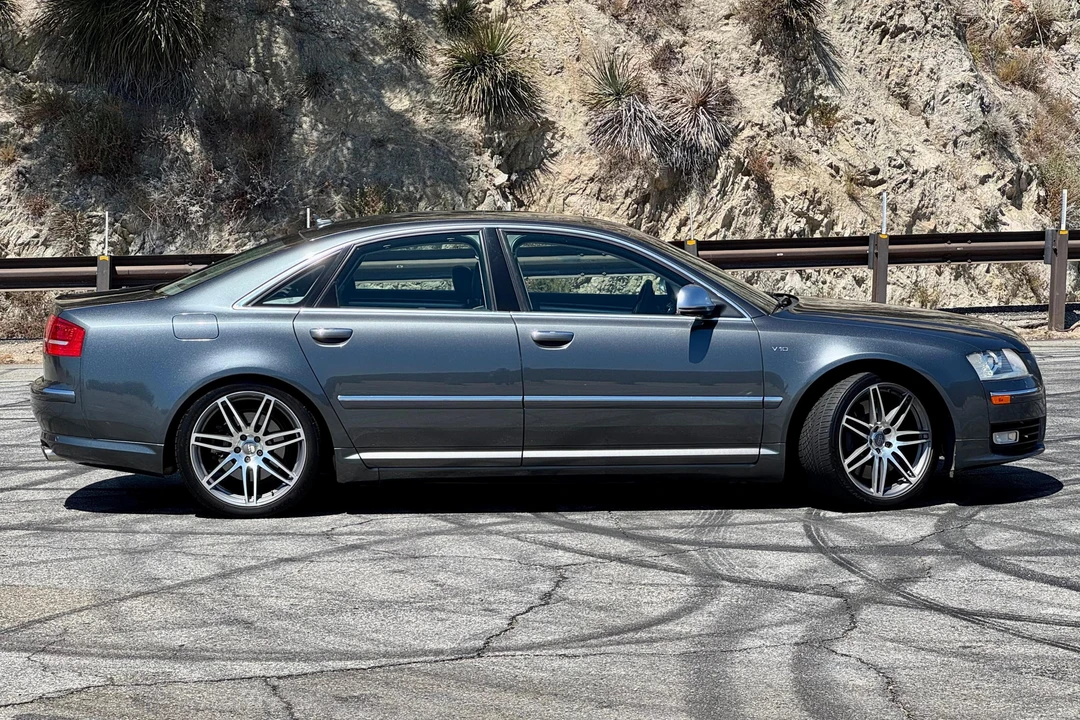 2009 Audi D3 S8 - Image 3 of 31