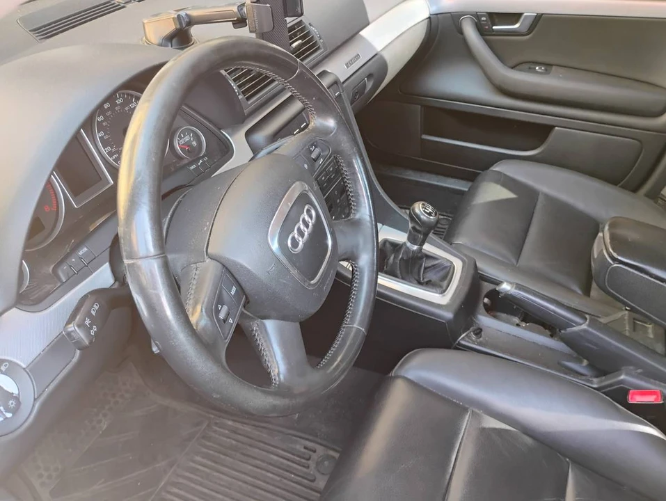 2009 Audi A4 - Image 6 of 7