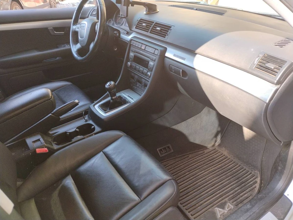 2009 Audi A4 - Image 4 of 7