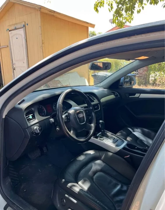 2009 Audi B8 A4 - Image 10 of 10
