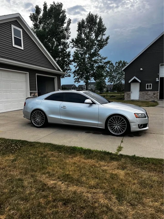 2009 Audi B8 A5 - Image 2 of 11