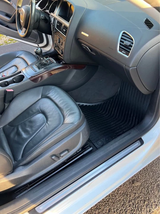 2009 Audi B8 A5 - Image 7 of 10