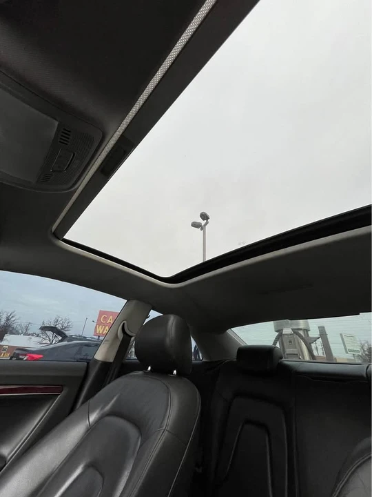 2009 Audi B8 A5 - Image 6 of 9