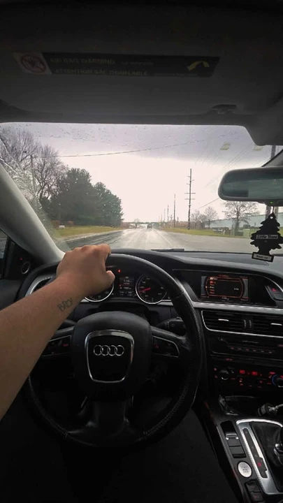 2009 Audi B8 A5 - Image 2 of 6