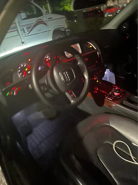 2009 Audi B8 A5 - Image 8 of 11