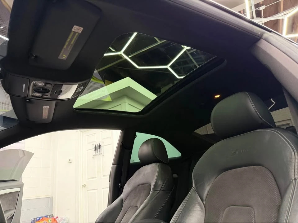 2009 Audi B8 A5 - Image 12 of 15