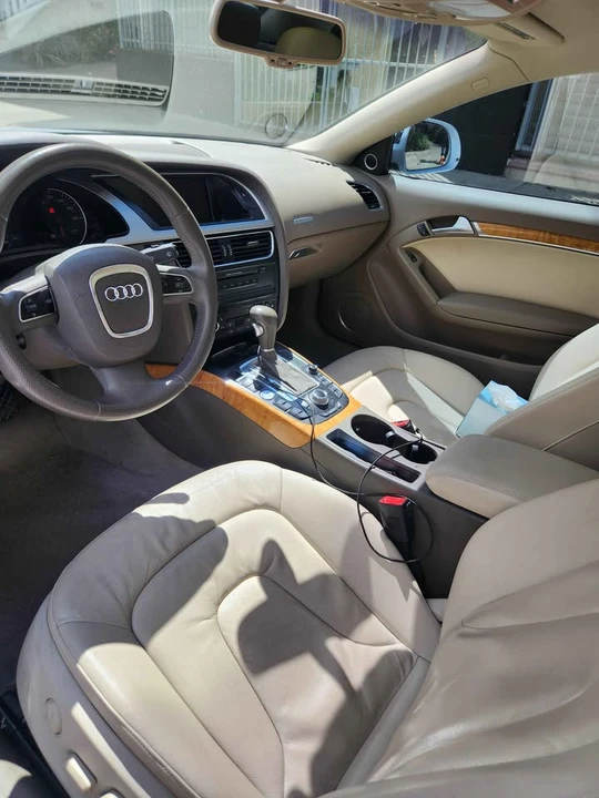 2009 Audi B8 A5 - Image 4 of 5