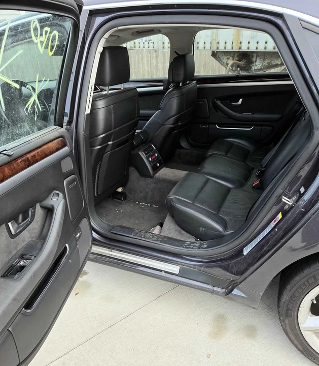2009 Audi D3 A8 - Image 3 of 7