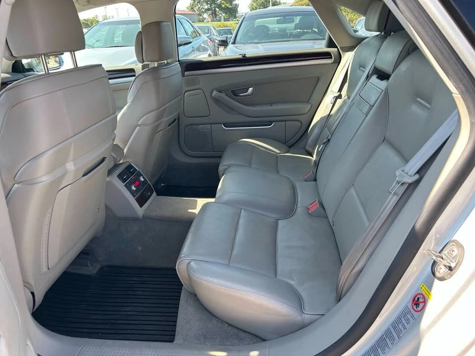 2009 Audi D3 A8 - Image 9 of 15