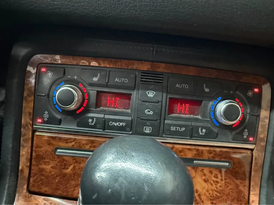 2009 Audi D3 A8 - Image 15 of 17