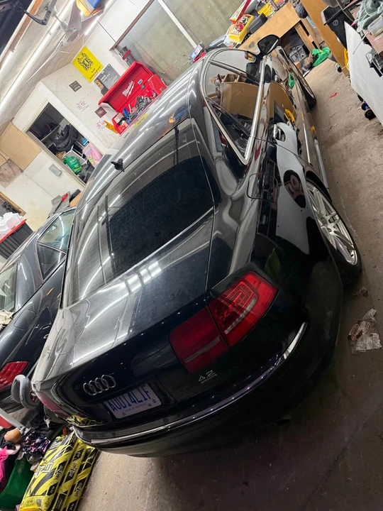 2009 Audi D3 A8 - Image 3 of 17