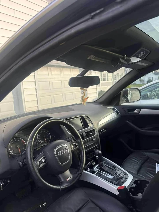 2009 Audi 8R Q5 - Image 2 of 3