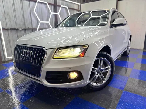 2009 Audi Q5 2.0T Quattro Premium