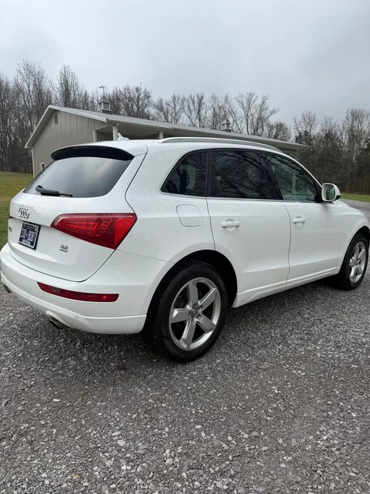 2009 Audi 8R Q5 - Image 3 of 10