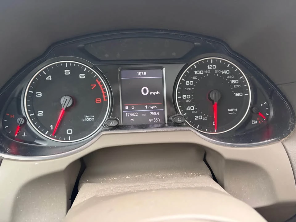 2009 Audi 8R Q5 - Image 14 of 17