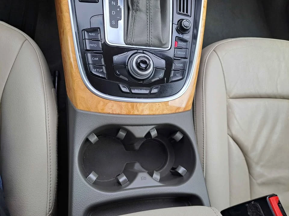 2009 Audi 8R Q5 - Image 19 of 20
