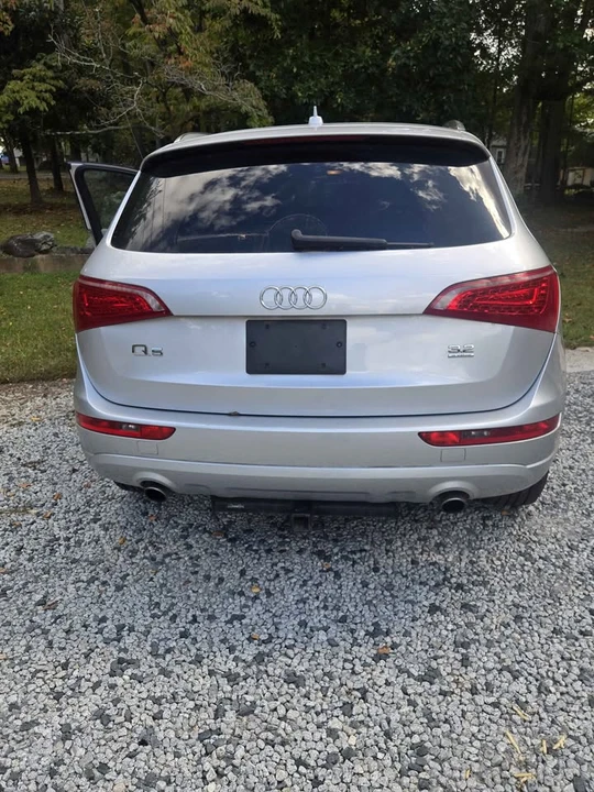 2009 Audi 8R Q5 - Image 2 of 15