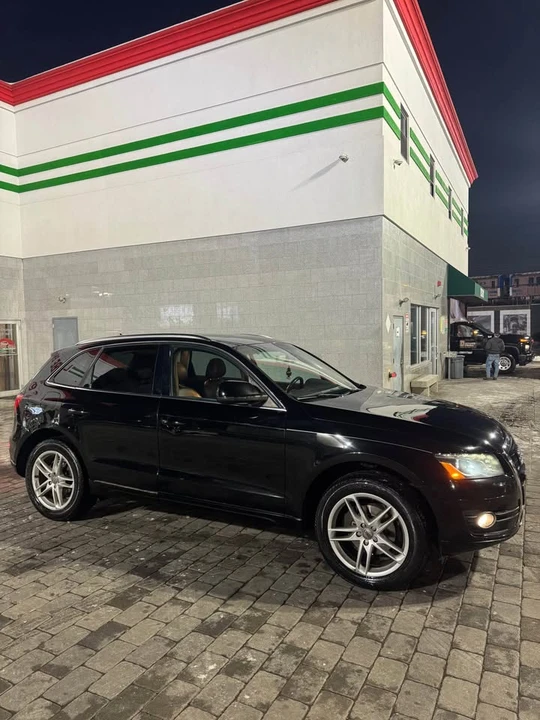 2009 Audi 8R Q5 - Image 2 of 7