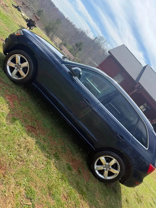 2009 Audi 8R Q5 - Image 3 of 12