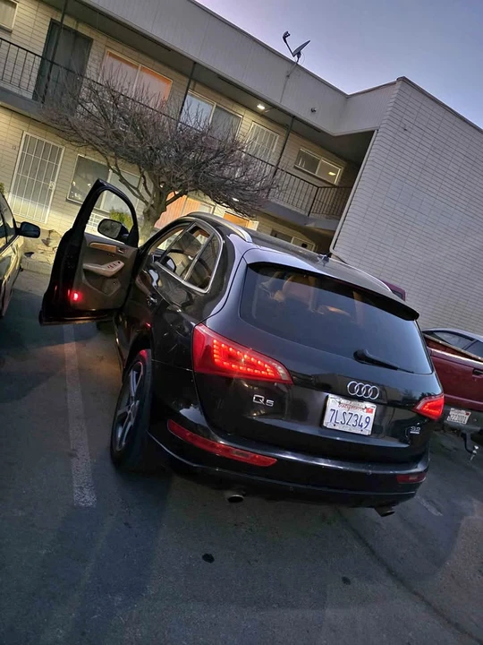 2009 Audi 8R Q5 - Image 2 of 7
