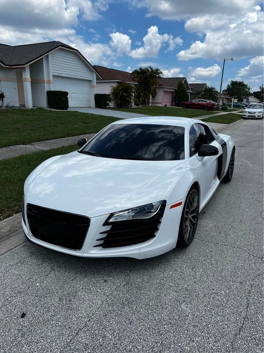 2009 Audi 42 R8 - Image 2 of 15