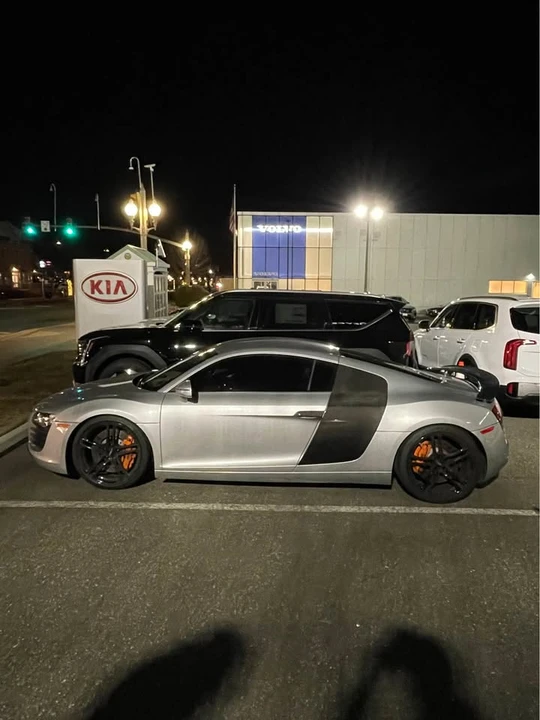 2009 Audi 42 R8 - Image 2 of 13