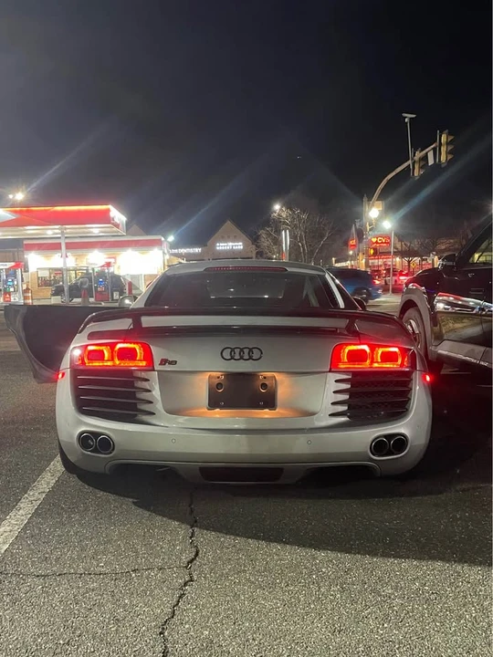 2009 Audi 42 R8 - Image 6 of 13