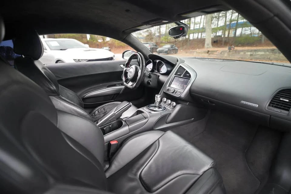 2009 Audi 42 R8 - Image 15 of 15