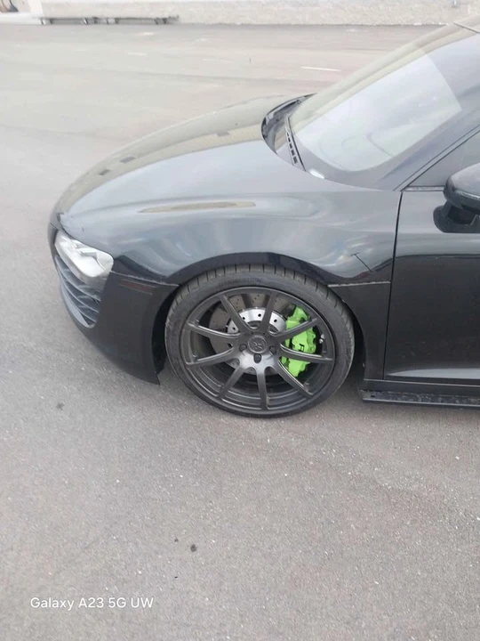 2009 Audi 42 R8 - Image 10 of 17