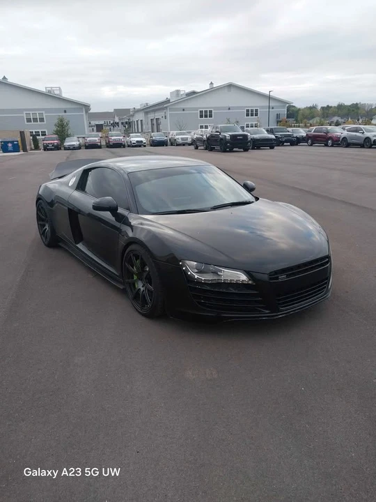 2009 Audi 42 R8 - Image 6 of 17
