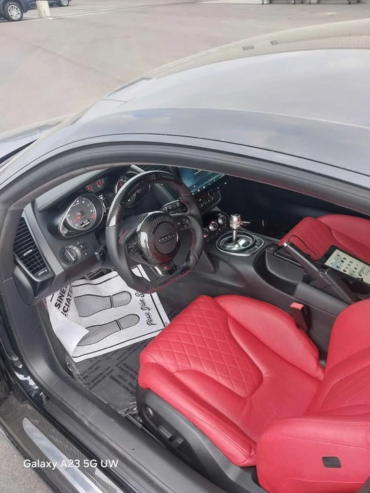 2009 Audi 42 R8 - Image 11 of 17