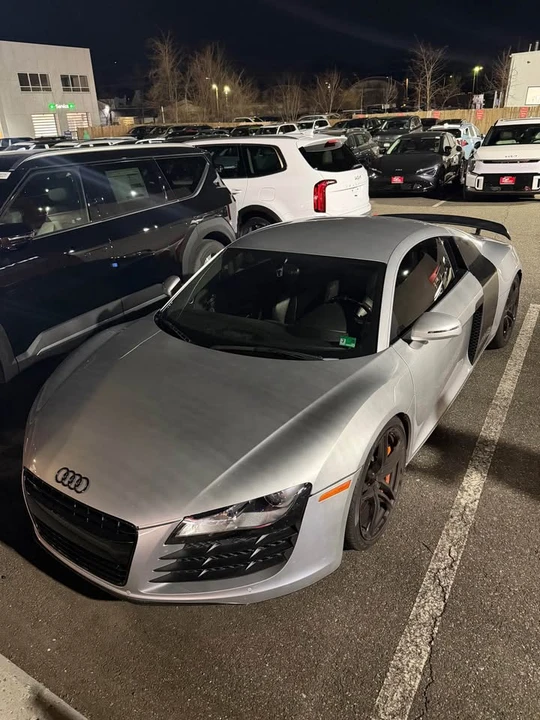 2009 Audi 42 R8 - Image 2 of 7