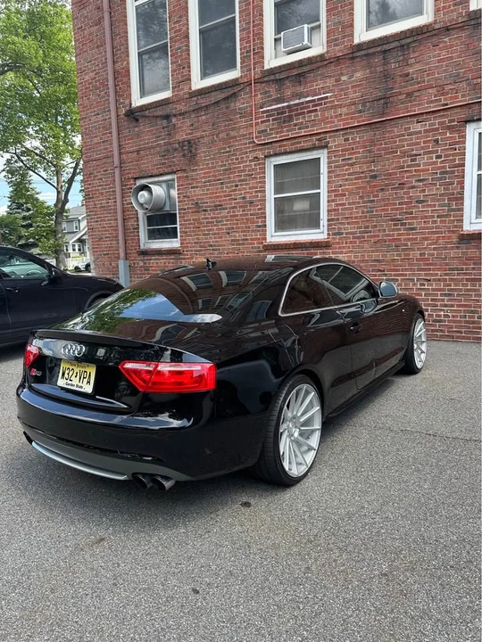 2009 Audi B8 S5 - Image 3 of 8