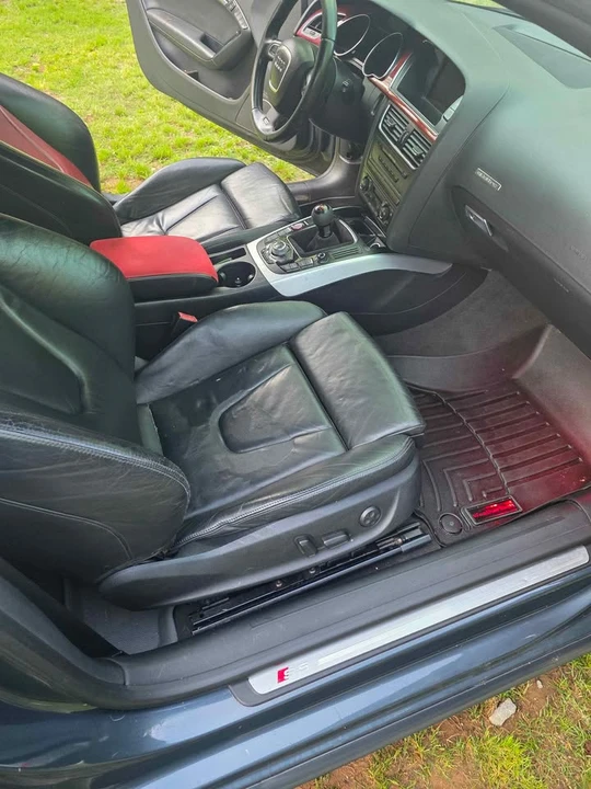 2009 Audi B8 S5 - Image 16 of 18