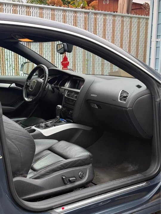 2009 Audi B8 S5 - Image 5 of 8