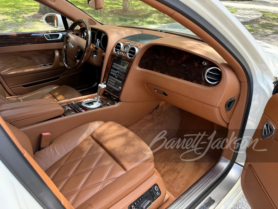 2009 Bentley Continental Flying Spur - Image 23 of 24
