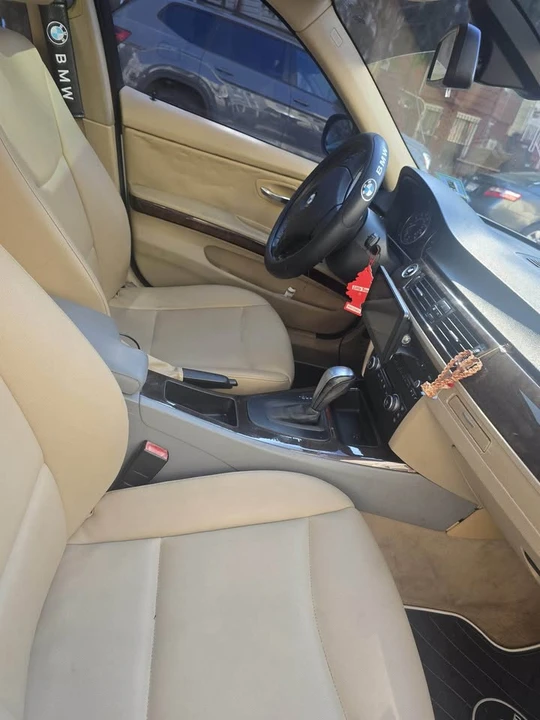 2009 BMW E90 3 Series Sedan - Image 3 of 9