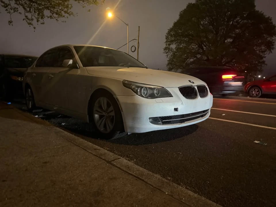 2009 BMW E60 5 Series Sedan - Image 4 of 5