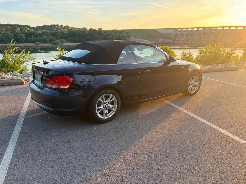 2009 BMW E81/E82/E88 1 Series - Image 3 of 17