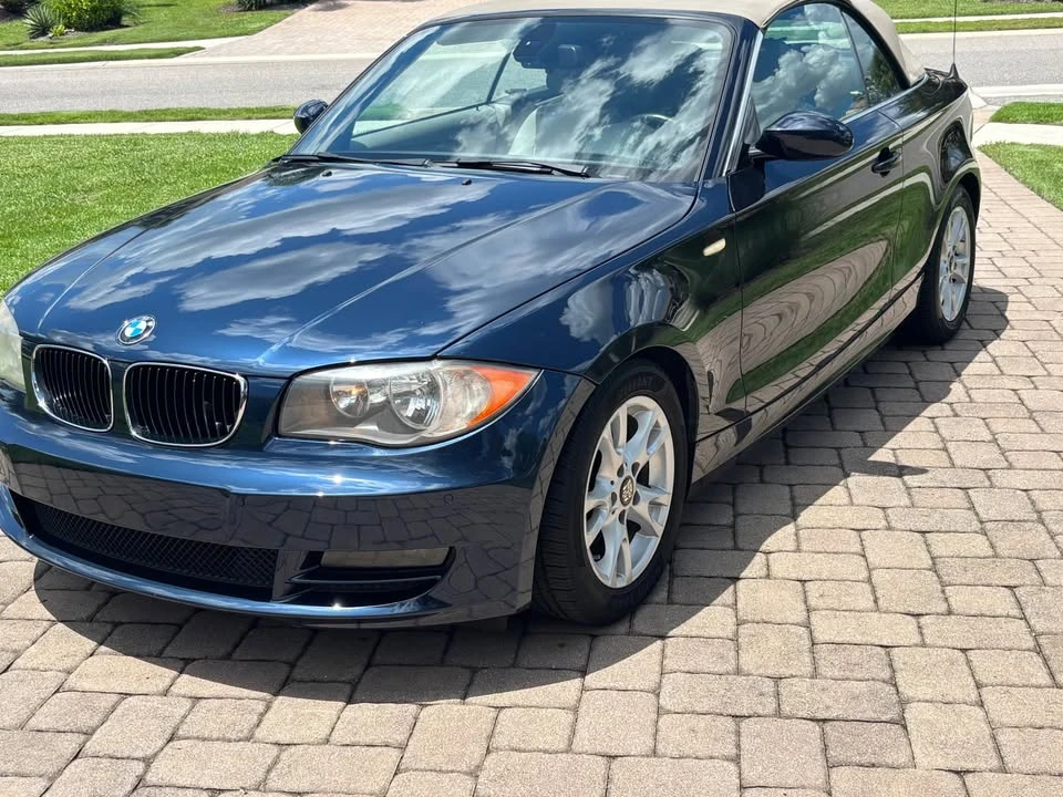 2009 BMW E81/E82/E88 1 Series - Image 6 of 8