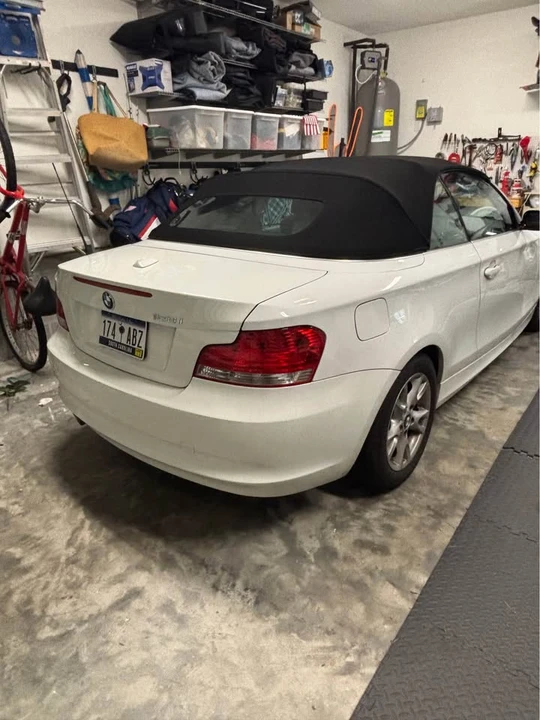 2009 BMW E81/E82/E88 1 Series - Image 2 of 4