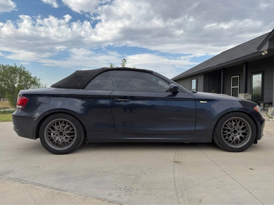 2009 BMW E81/E82/E88 1 Series - Image 2 of 10