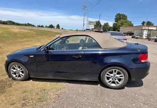2009 BMW 1 Series 128i Convertible 2D