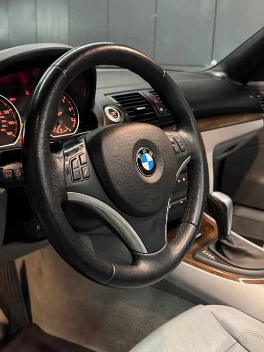 2009 BMW E81/E82/E88 1 Series - Image 10 of 14