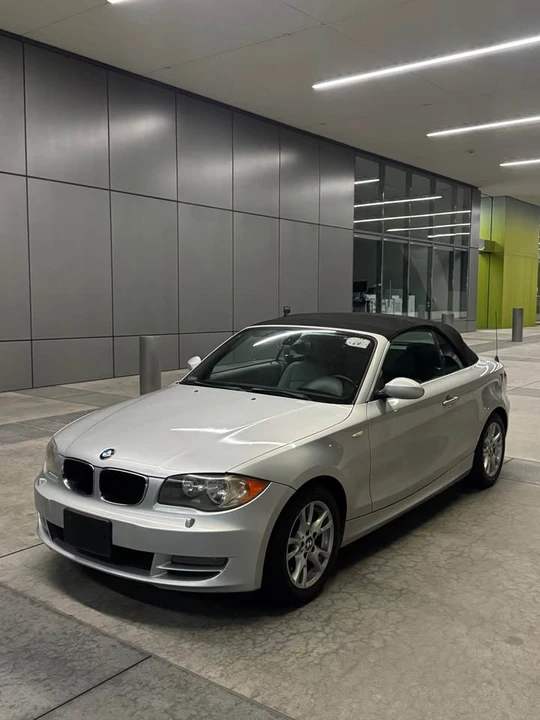 2009 BMW E81/E82/E88 1 Series - Image 2 of 14