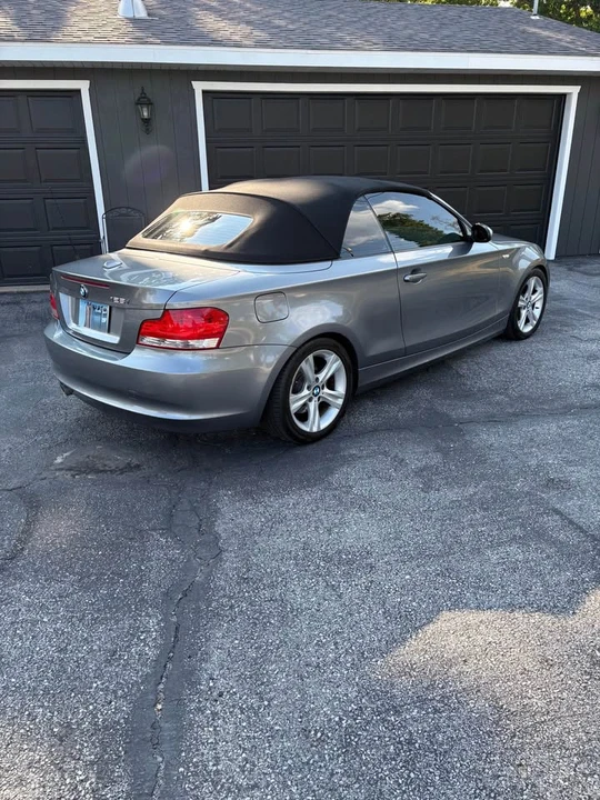 2009 BMW E81/E82/E88 1 Series - Image 4 of 10