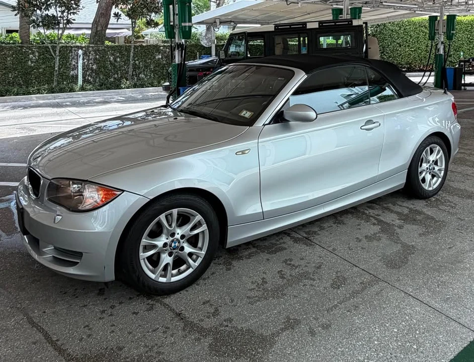 2009 BMW E81/E82/E88 1 Series - Image 4 of 4