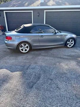 2009 BMW 1 Series 128i Convertible 2D