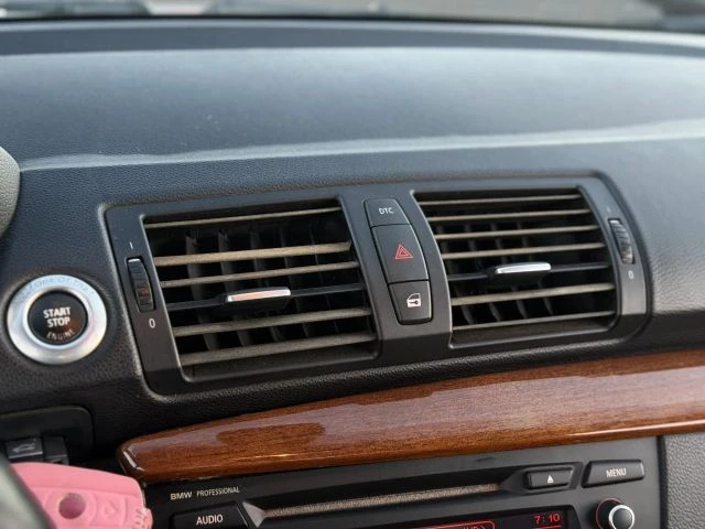 2009 BMW E81/E82/E88 1 Series - Image 21 of 23
