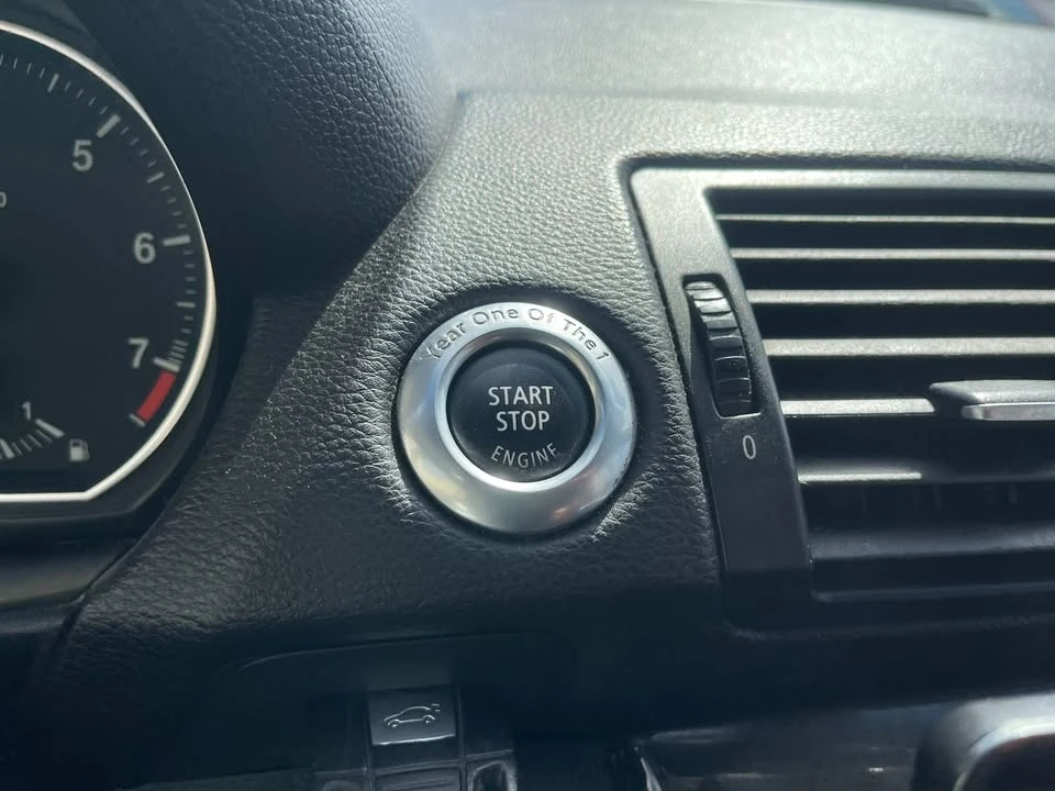 2009 BMW E81/E82/E88 1 Series - Image 17 of 20